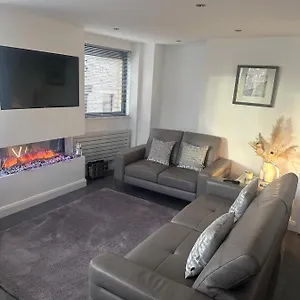 Apartment Luxury Centre Overlooking Custom House Sqaure, Belfast