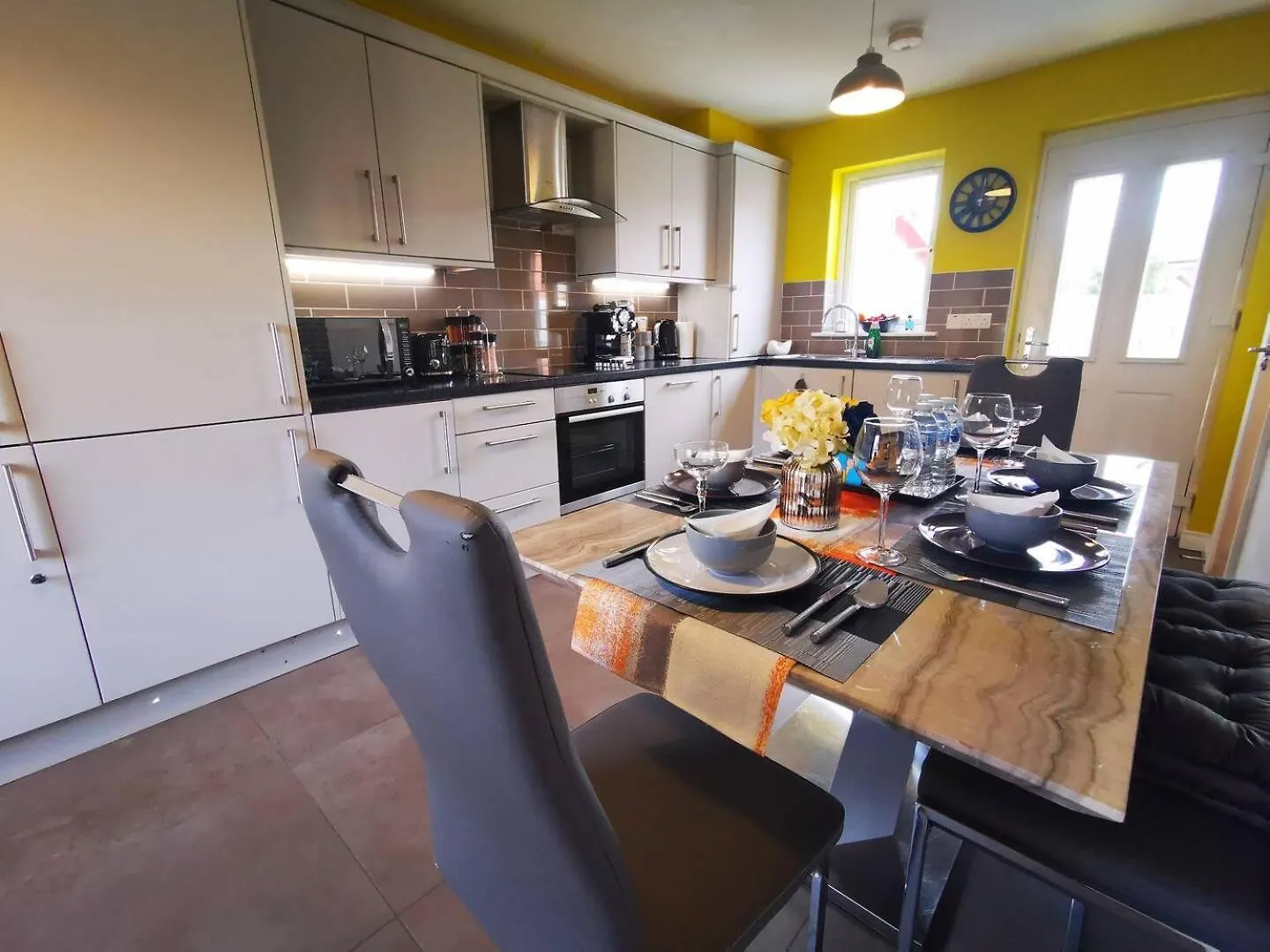 Holiday home 3Br Cosy Modern Stay Belfast