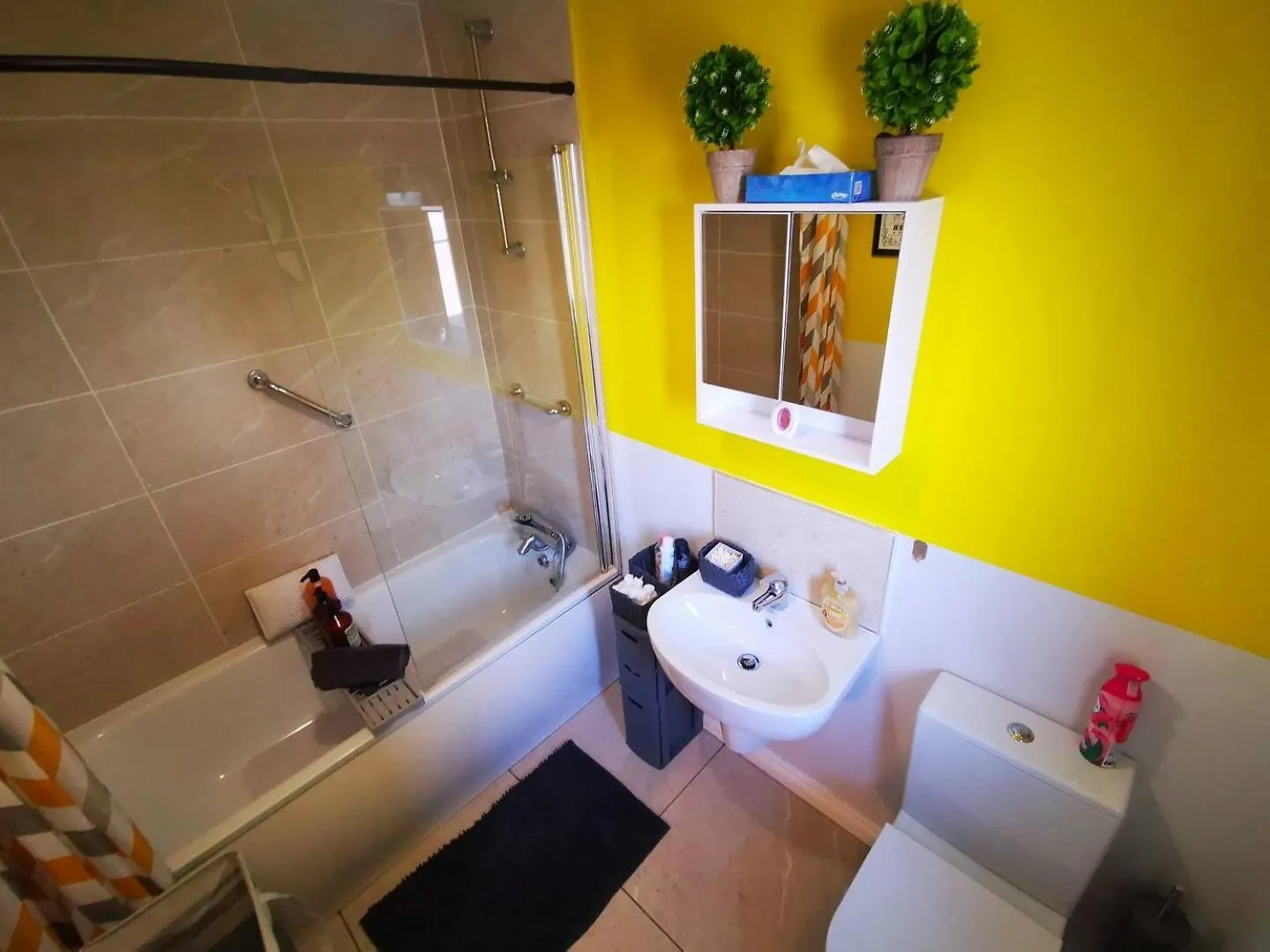 Holiday home 3Br Cosy Modern Stay Belfast